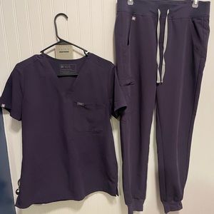 Womens purple shadow small figs scrubs